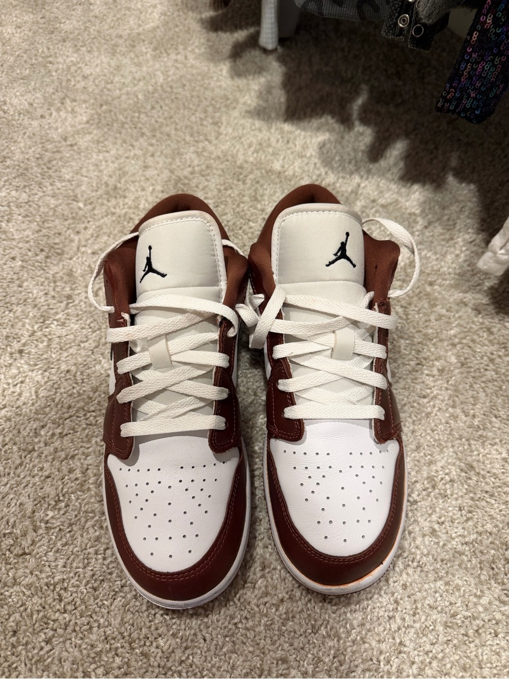 Nike Air Jordan Low-Top Sneakers - White & Brown